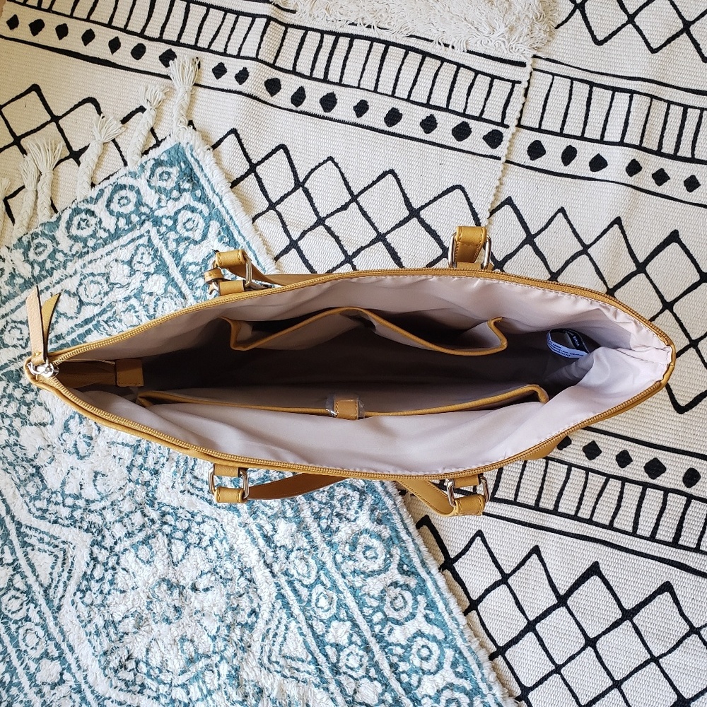 NINE WEST Tote Bag - Picture 3 of 4